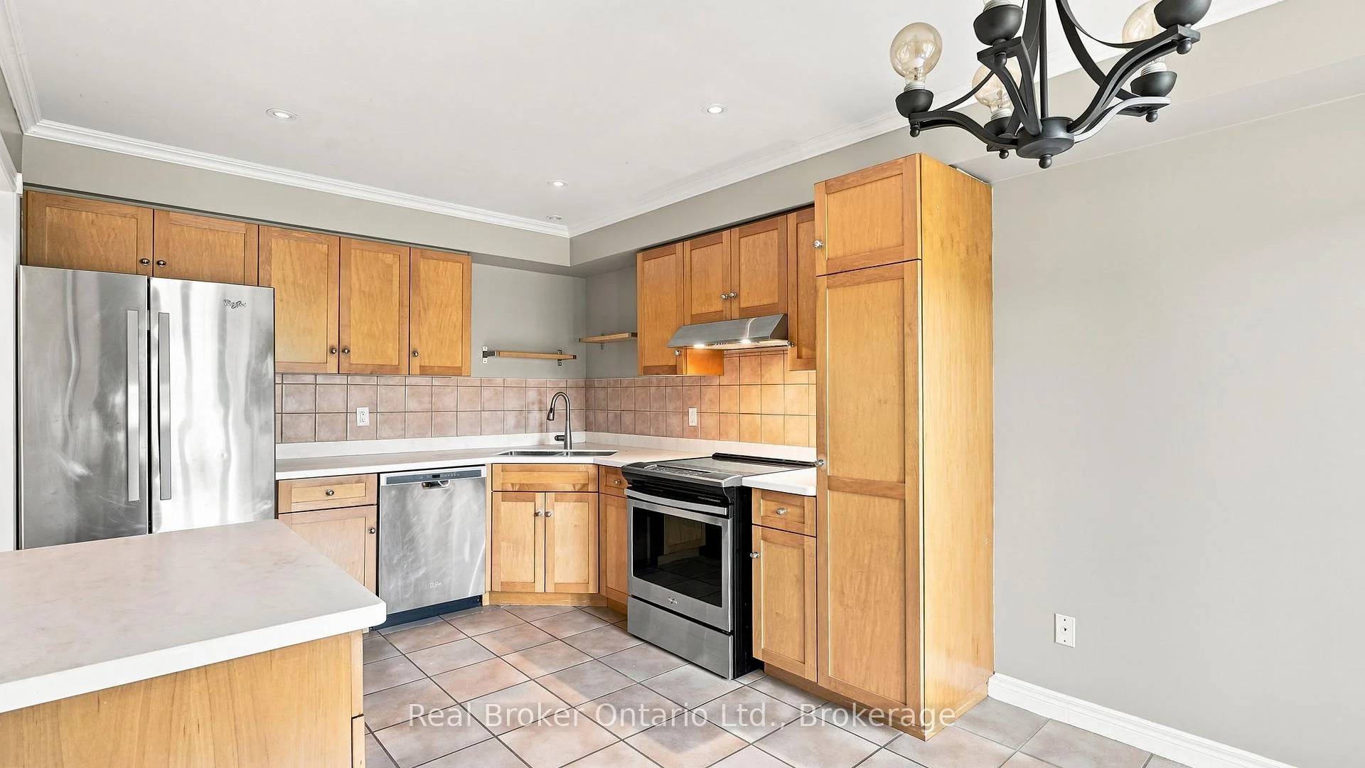 Photo 22 of 189 Livingston Avenue, Grimsby, Grimsby West — HOMEH