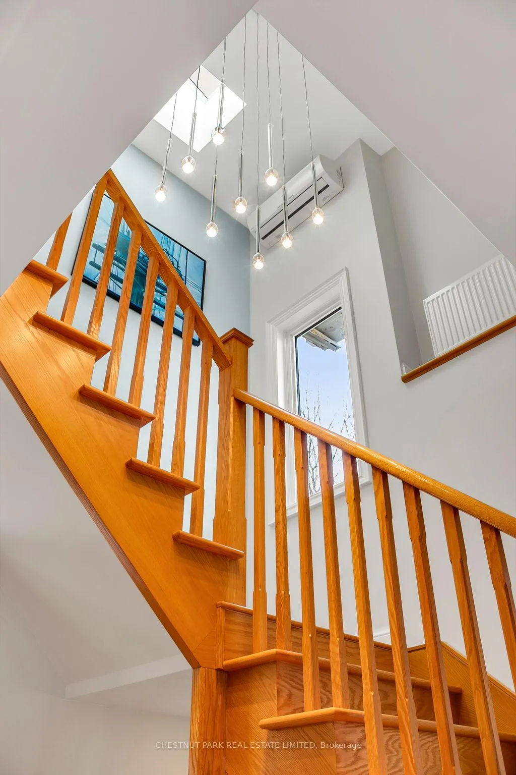 Photo 15 of 12 Chilton Road, Toronto, East York — HOMEH