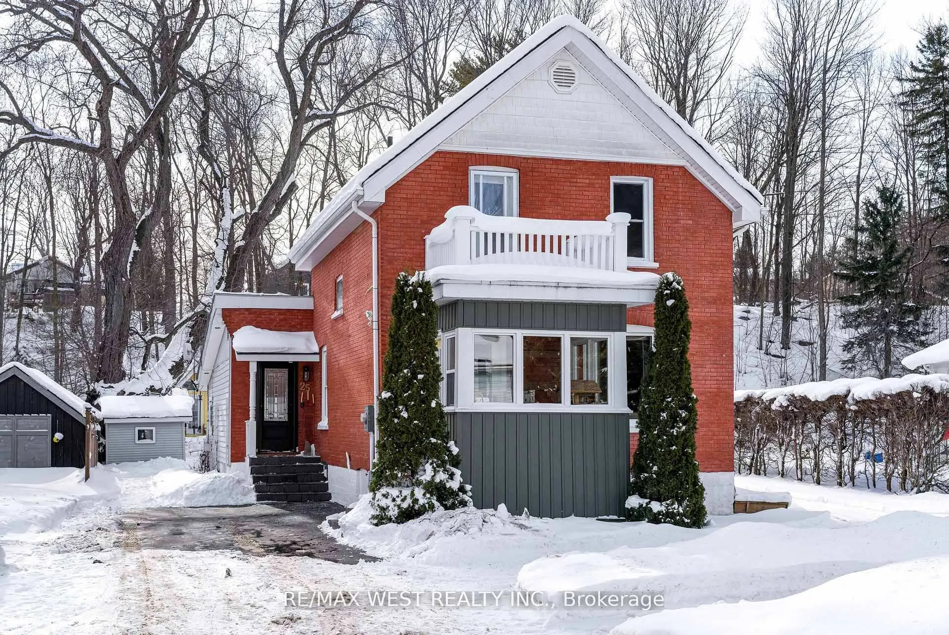 Photo 1 of 25 Edwin Street W, Meaford — HOMEH