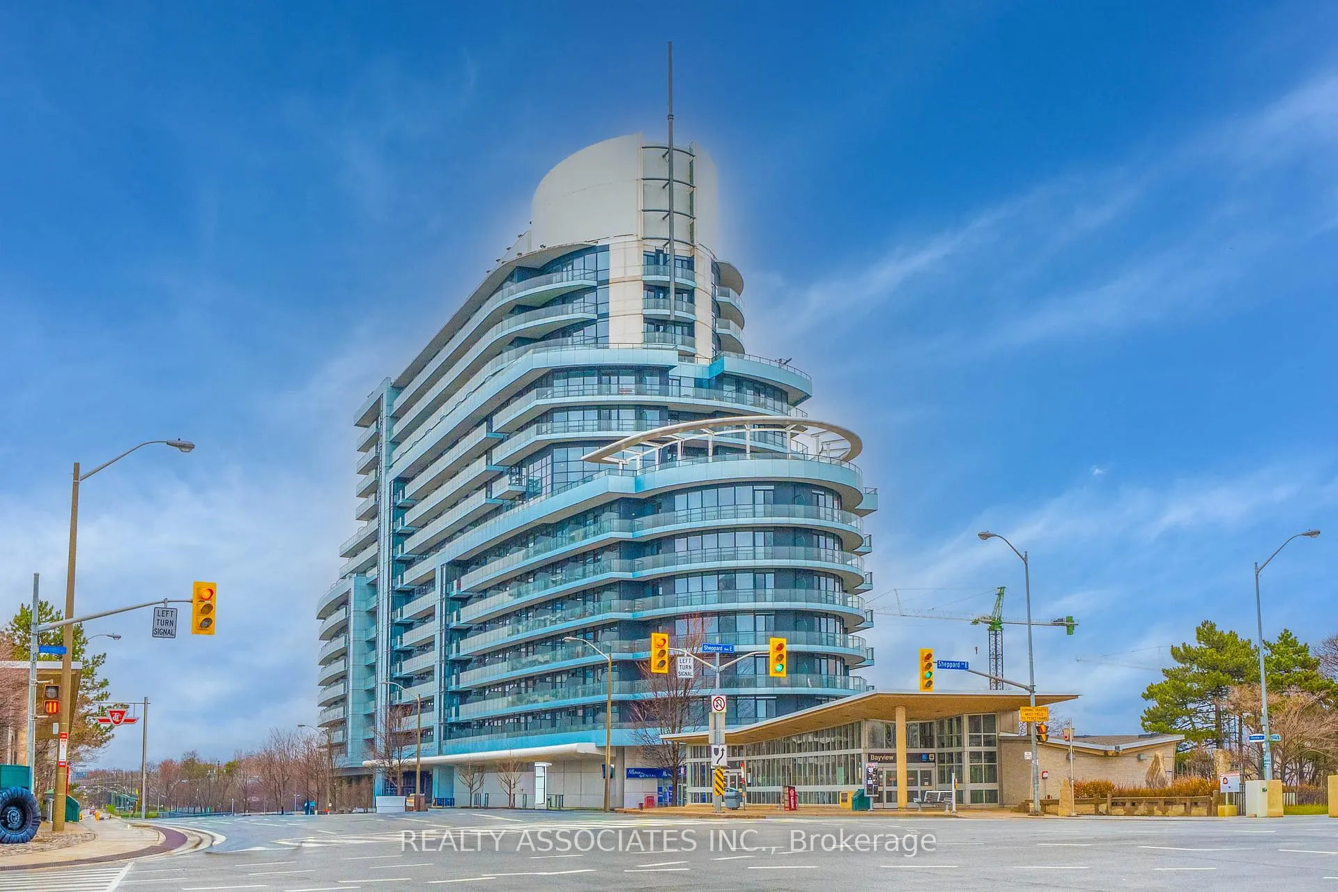Front of Unit 238, 2885 Bayview Avenue