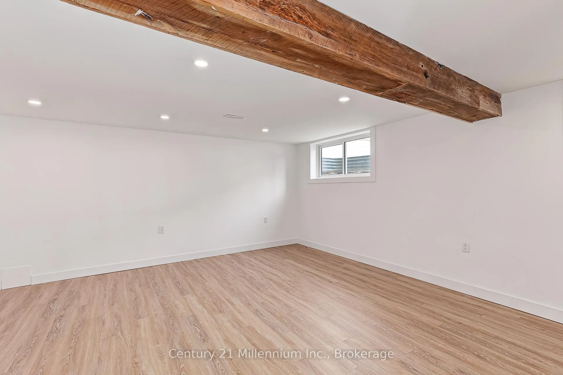Photo 10 of 509 Tenth Street, Collingwood — HOMEH