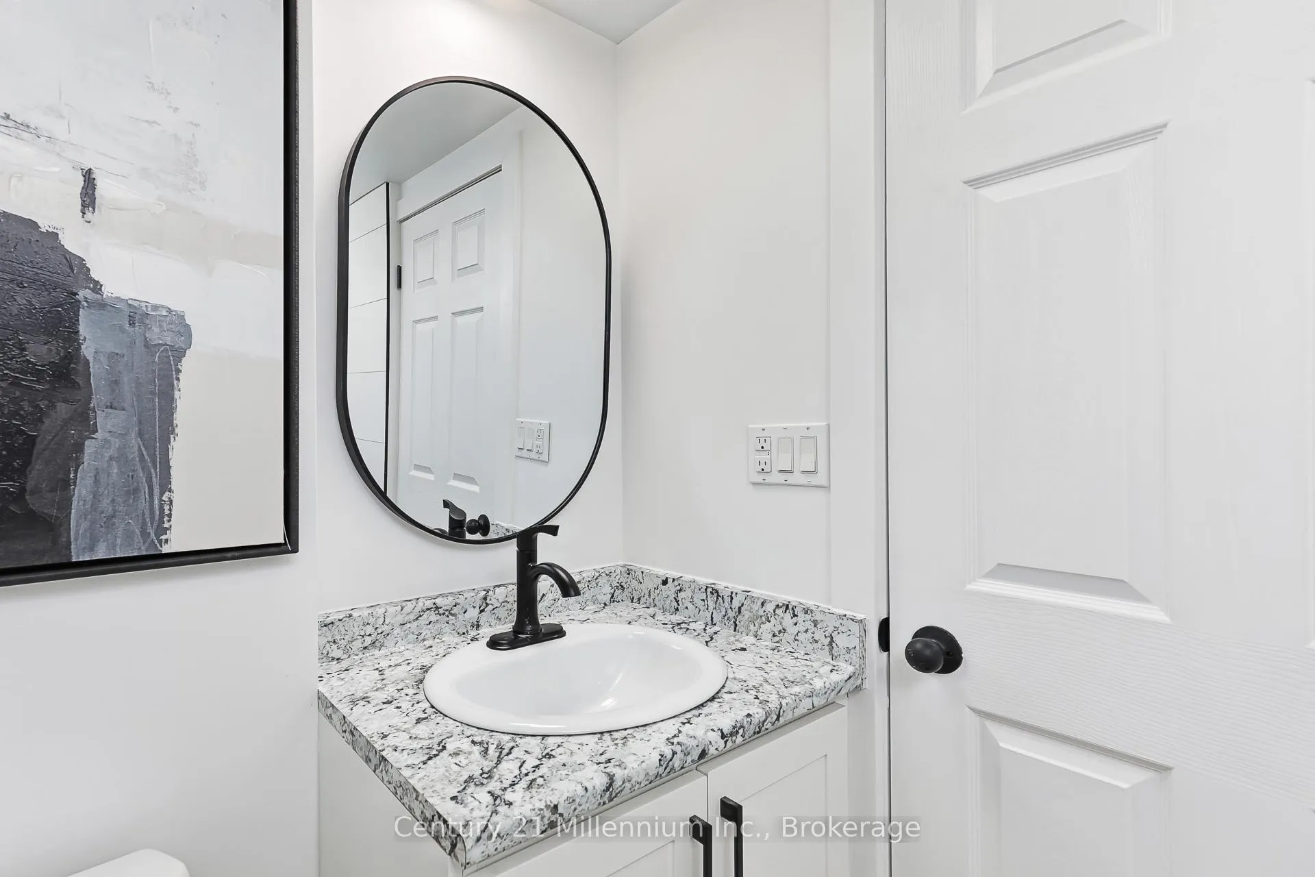 Photo 21 of 509 Tenth Street, Collingwood — HOMEH