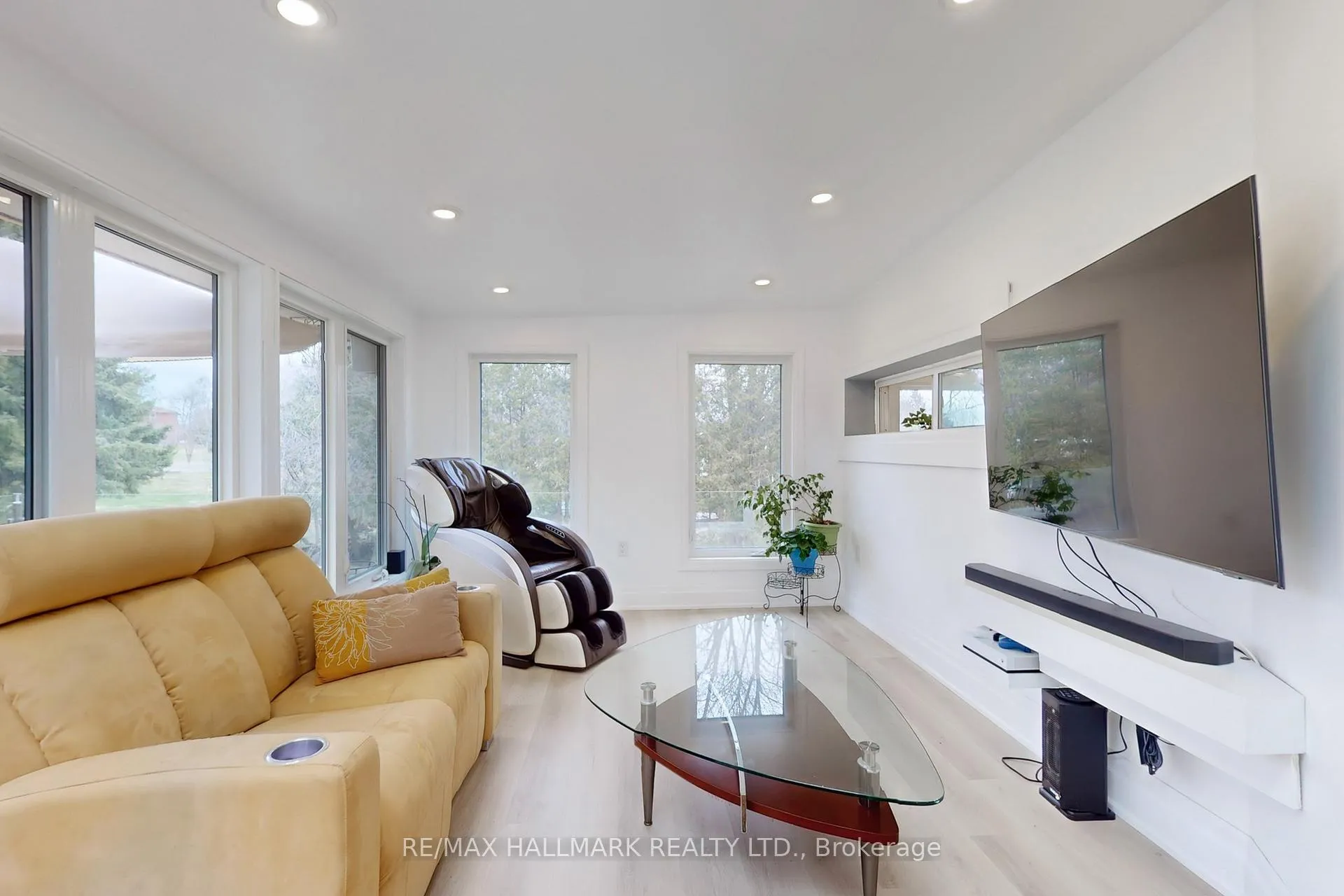 Photo 11 of Unit Main Floor, 115 Lynwood Crescent, King, Nobleton — HOMEH