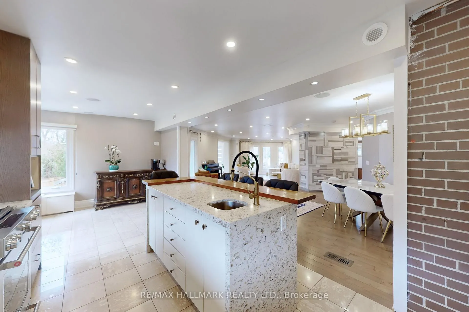 Photo 16 of Unit Main Floor, 115 Lynwood Crescent, King, Nobleton — HOMEH