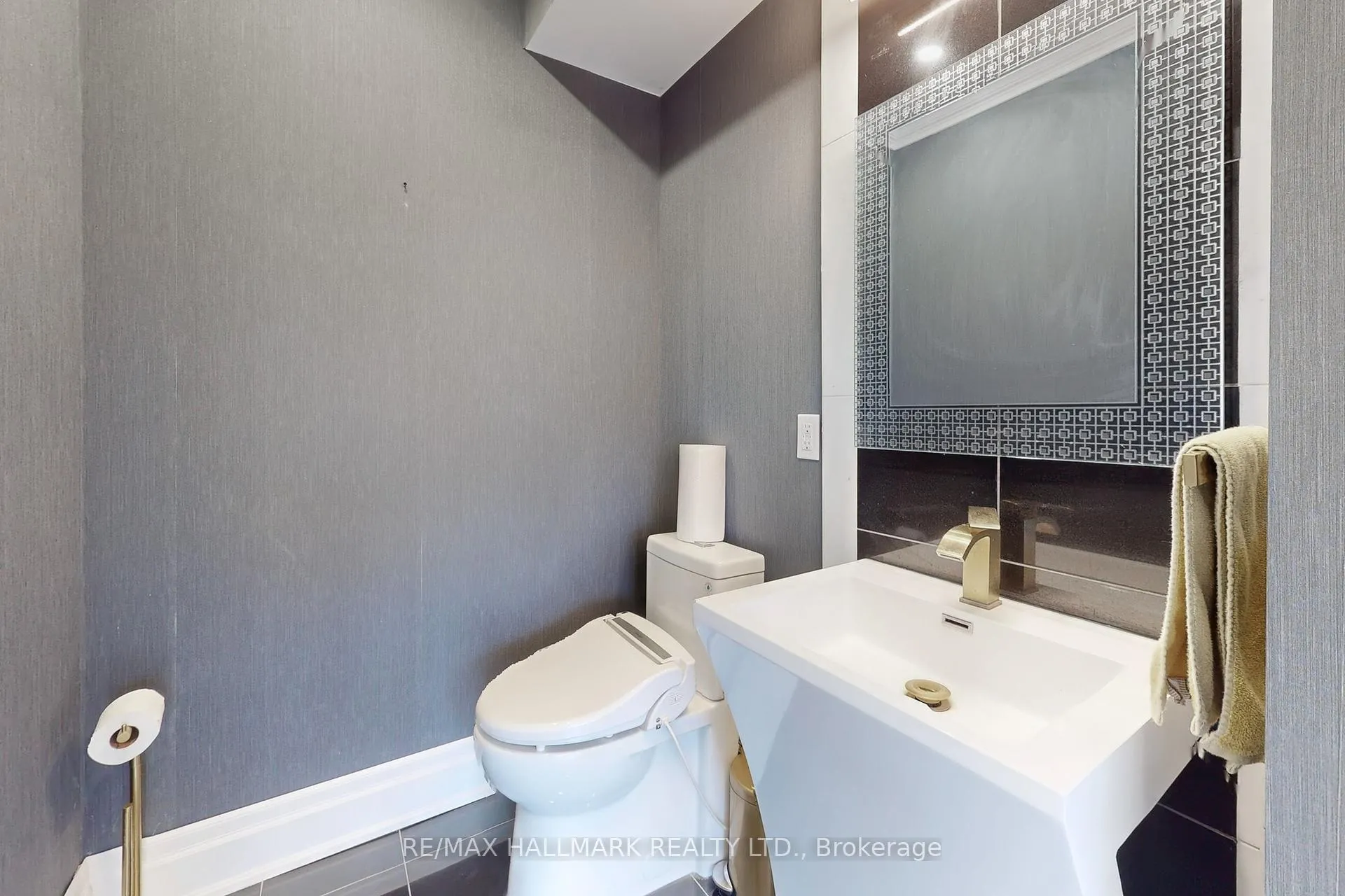 Photo 31 of Unit Main Floor, 115 Lynwood Crescent, King, Nobleton — HOMEH