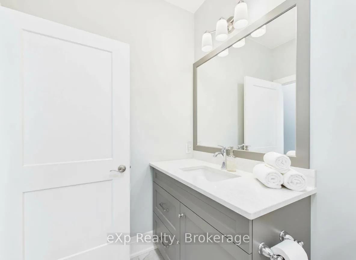 Photo 6 of Unit B, 689 - B 25th Avenue, Hanover — HOMEH
