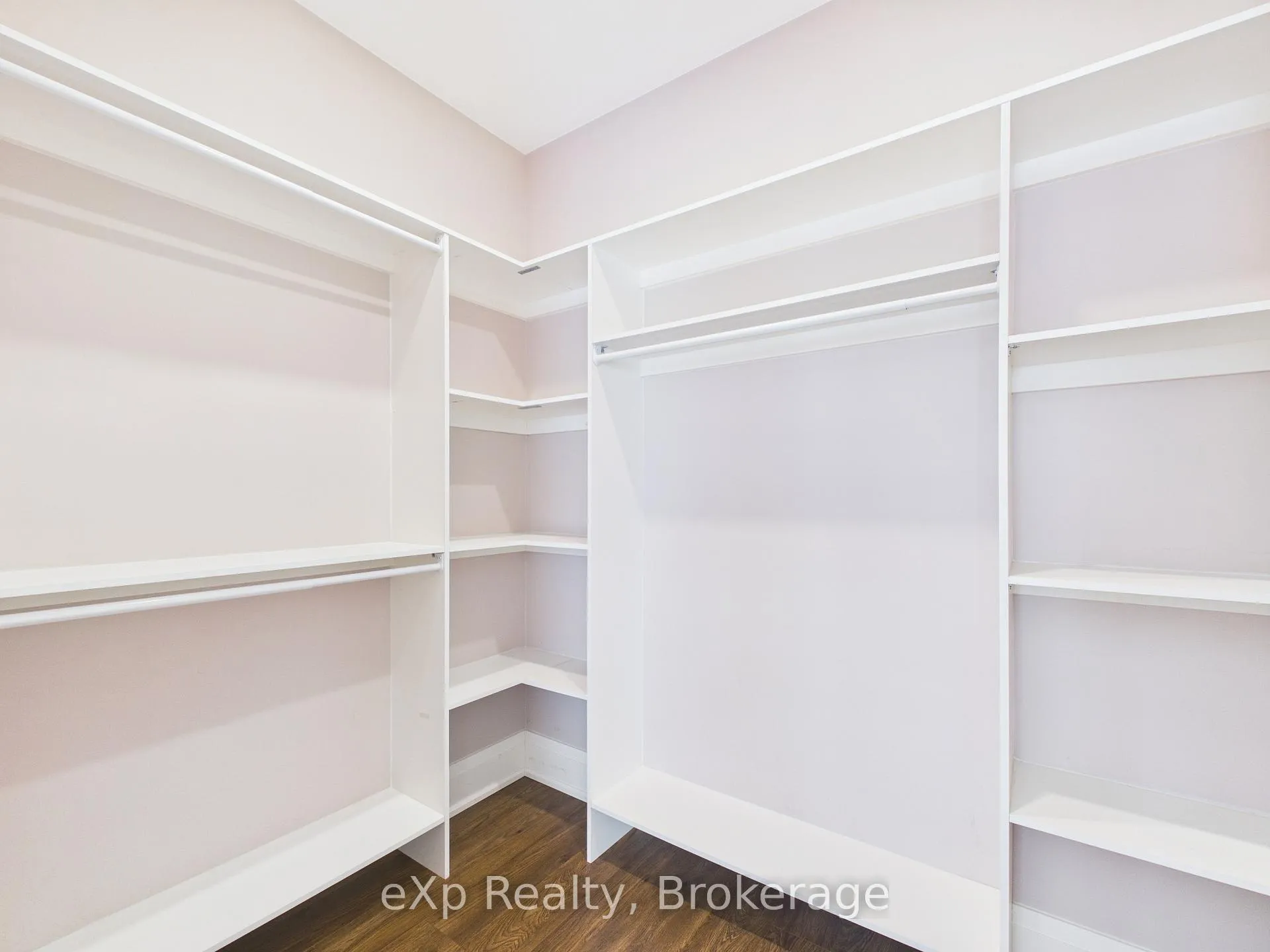 Photo 13 of Unit B, 689 - B 25th Avenue, Hanover — HOMEH