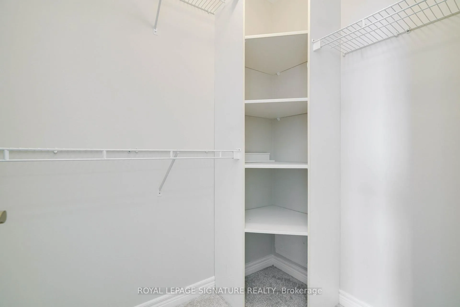 Photo 17 of Unit 415, 1 Leaside Park Drive, Toronto, Leaside — HOMEH