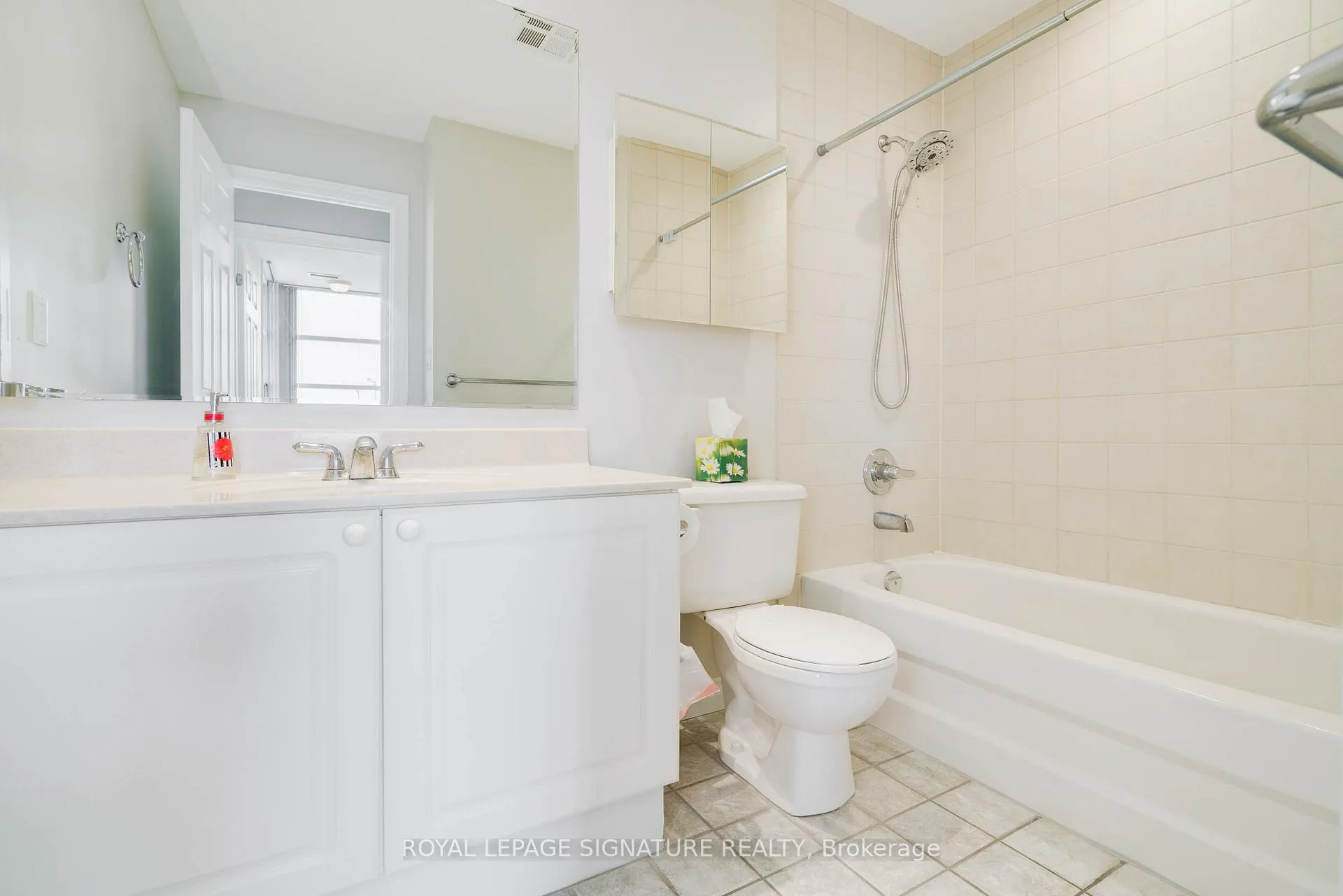 Photo 24 of Unit 415, 1 Leaside Park Drive, Toronto, Leaside — HOMEH