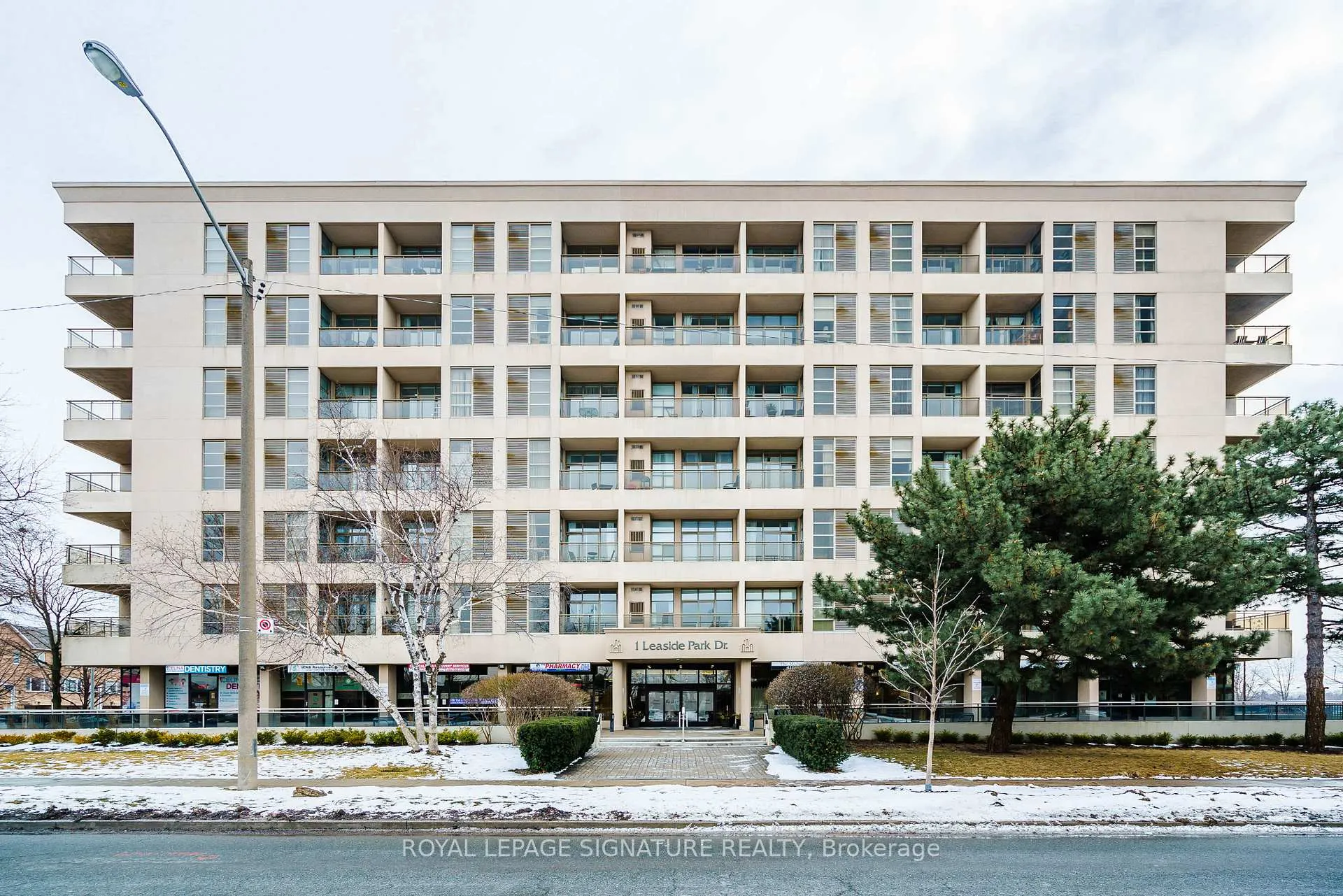 Photo 33 of Unit 415, 1 Leaside Park Drive, Toronto, Leaside — HOMEH