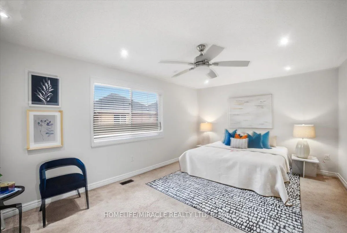 Photo 11 of 381 Queen Mary Drive, Brampton, Fletcher's Meadow — HOMEH