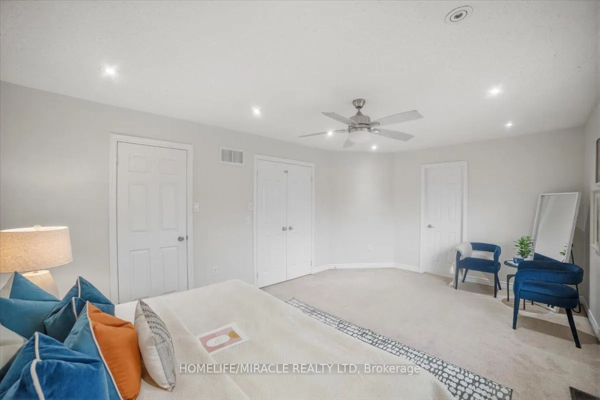 Photo 12 of 381 Queen Mary Drive, Brampton, Fletcher's Meadow — HOMEH