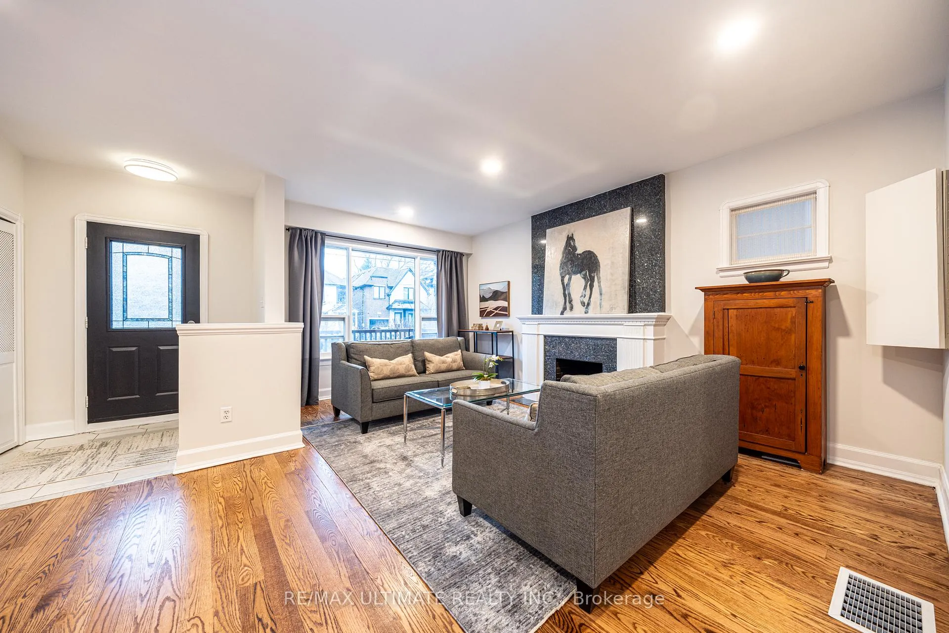 Photo 6 of 156 Glenvale Boulevard, Toronto, Leaside — HOMEH