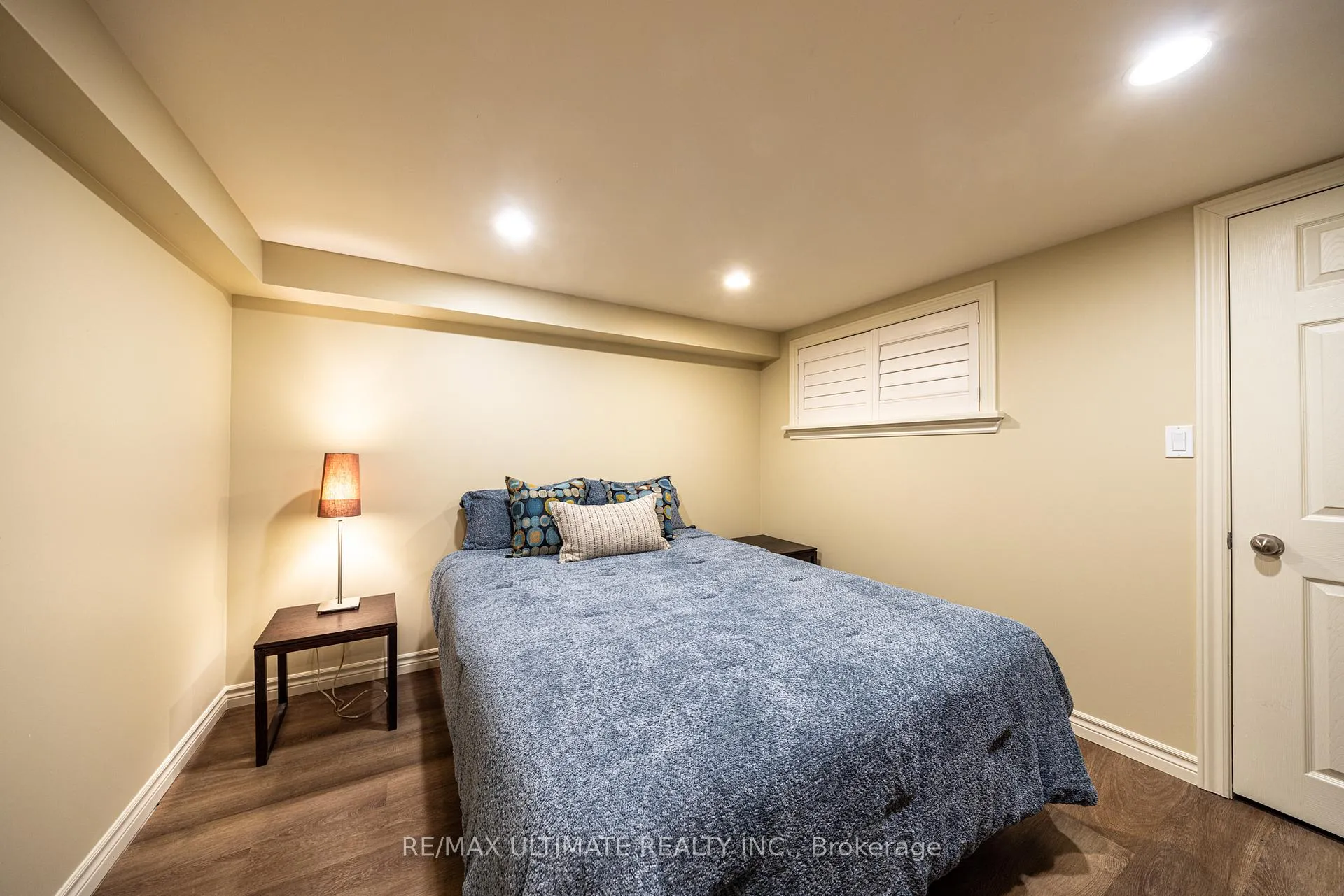 Photo 44 of 156 Glenvale Boulevard, Toronto, Leaside — HOMEH