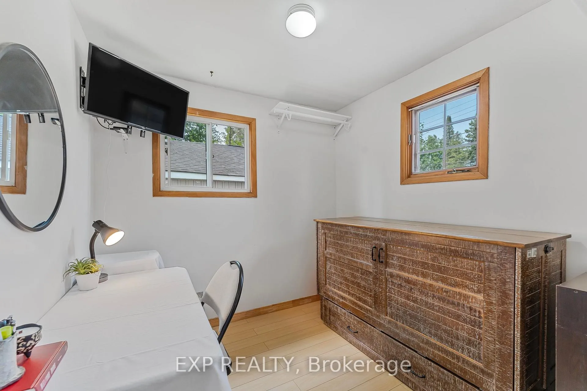 Photo 12 of 43 68th Street N, Wasaga Beach — HOMEH