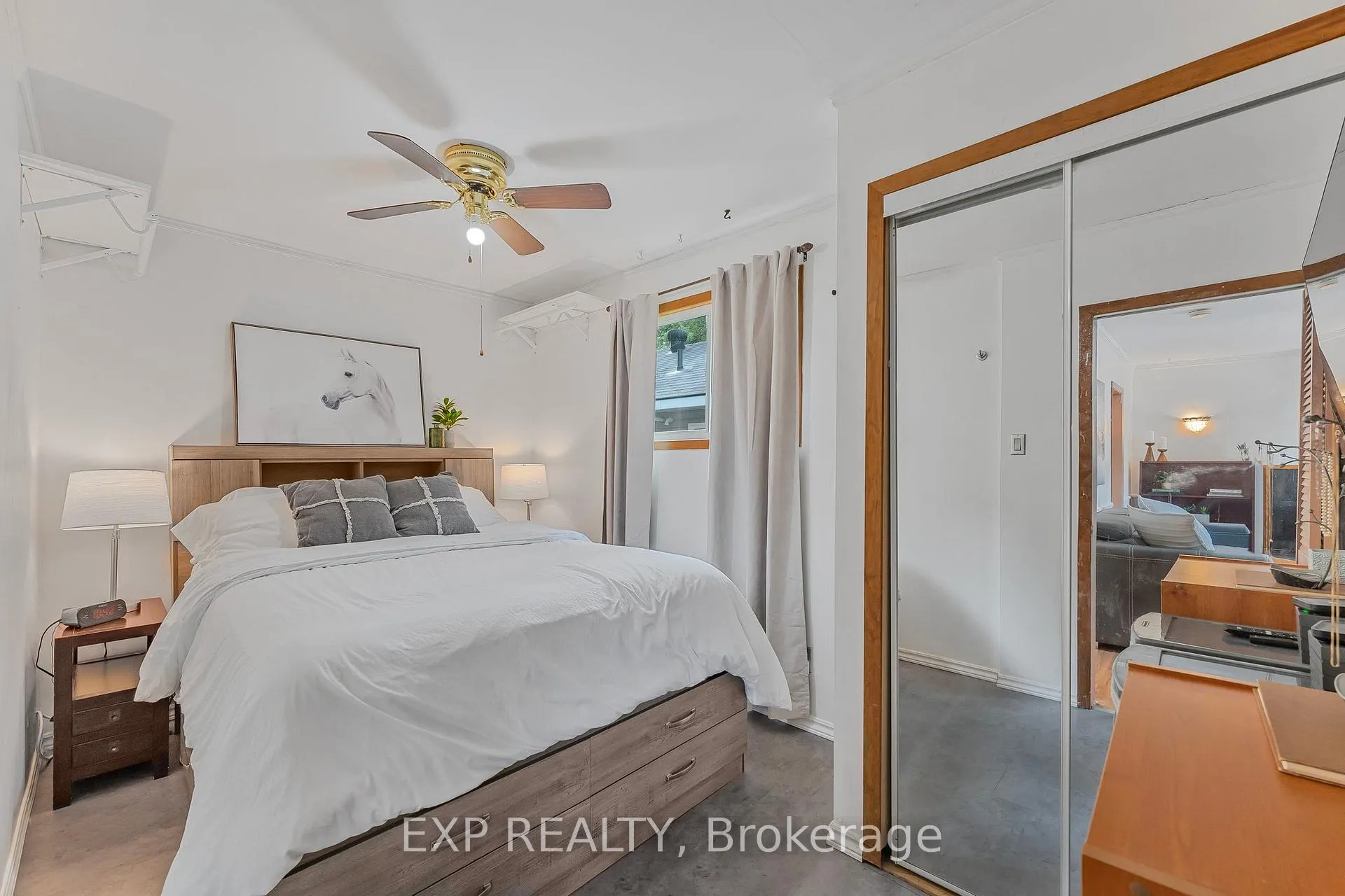 Photo 14 of 43 68th Street N, Wasaga Beach — HOMEH