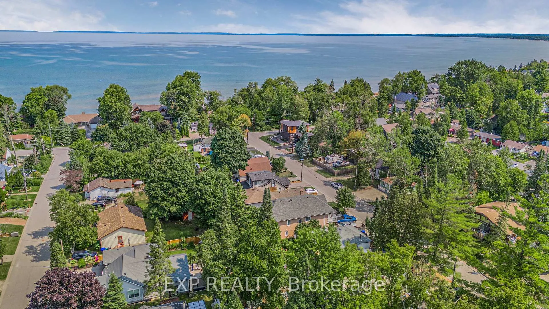 Photo 30 of 43 68th Street N, Wasaga Beach — HOMEH