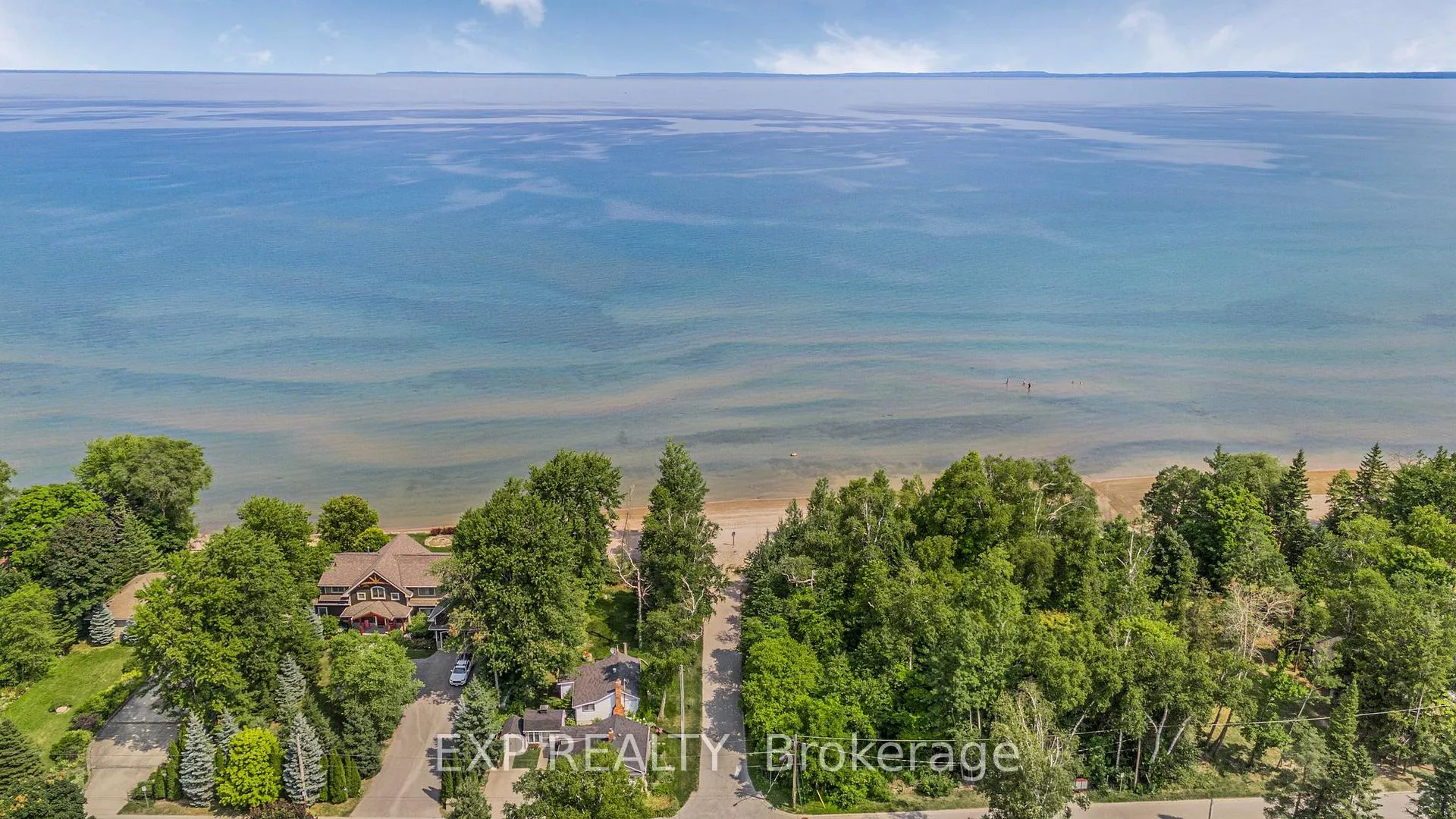 Photo 36 of 43 68th Street N, Wasaga Beach — HOMEH