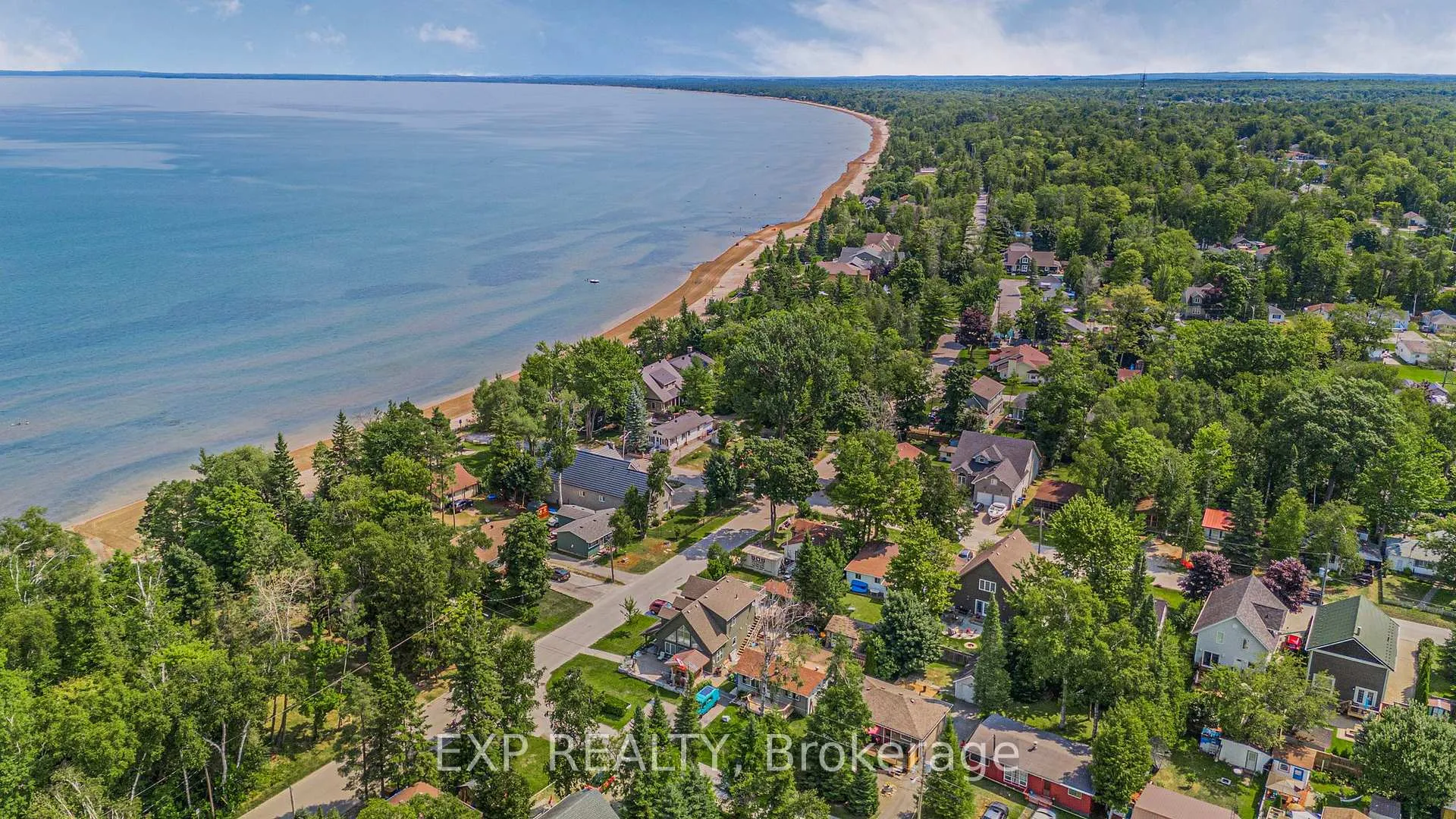 Photo 37 of 43 68th Street N, Wasaga Beach — HOMEH