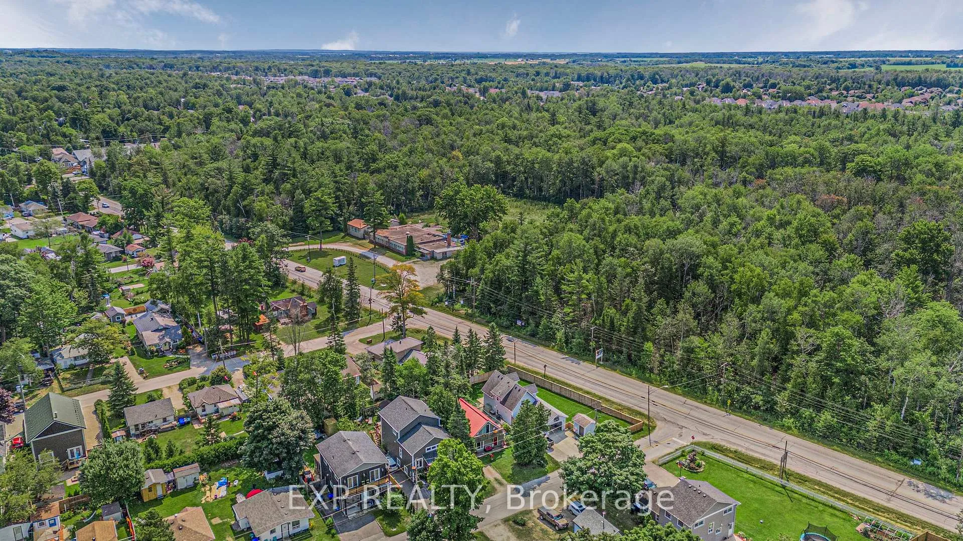 Photo 38 of 43 68th Street N, Wasaga Beach — HOMEH