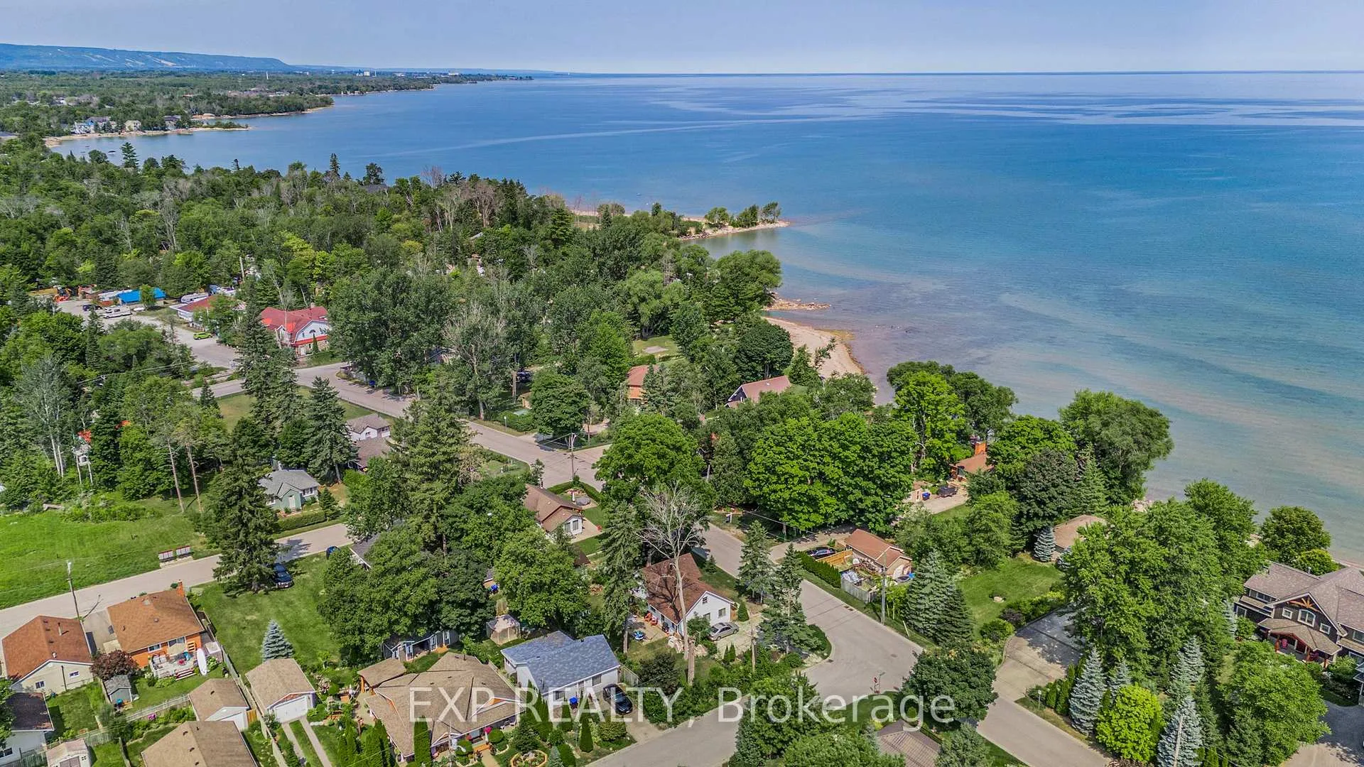 Photo 42 of 43 68th Street N, Wasaga Beach — HOMEH
