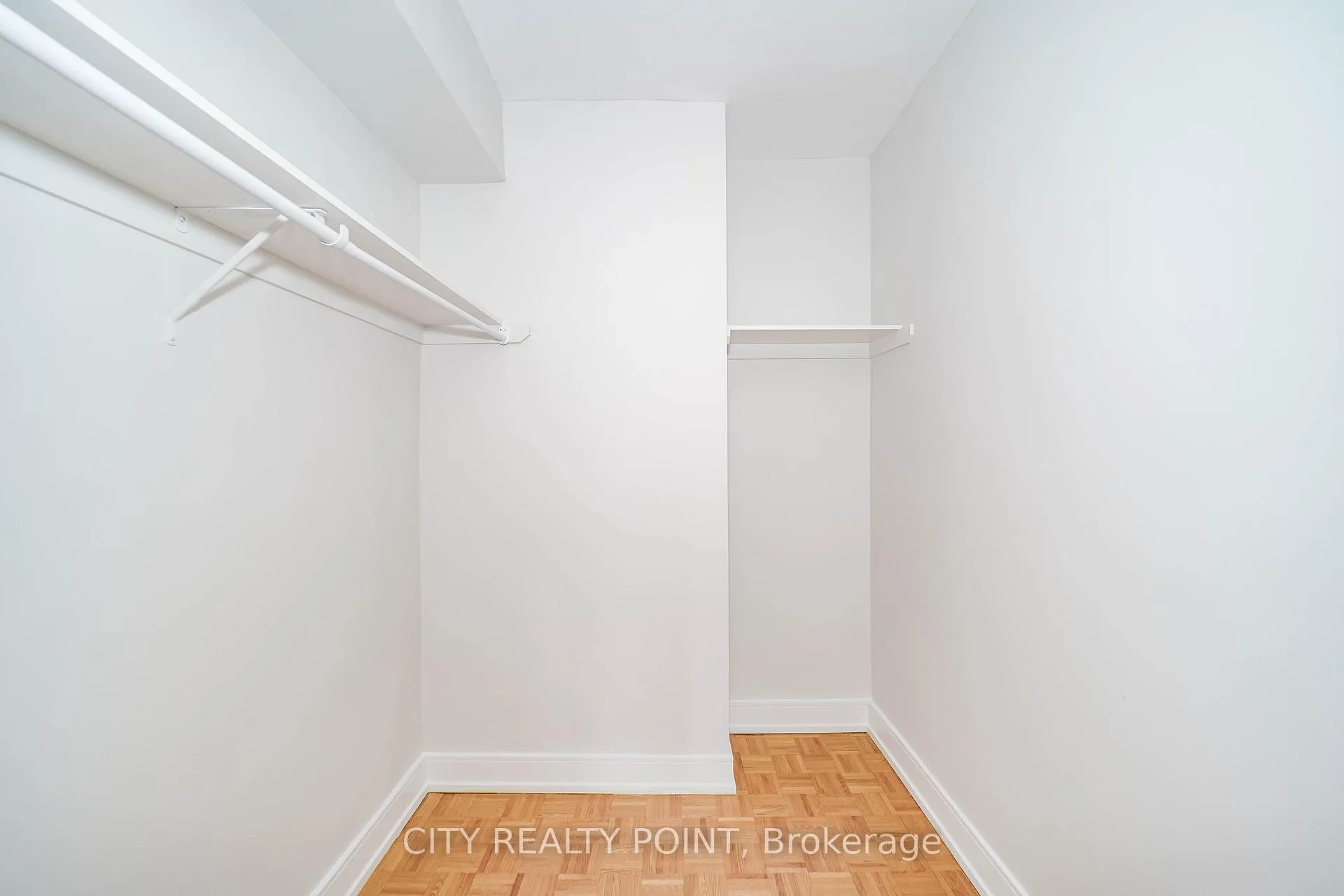 Photo 12 of Unit 509, 10 Shallmar Boulevard, Toronto, Forest Hill North — HOMEH