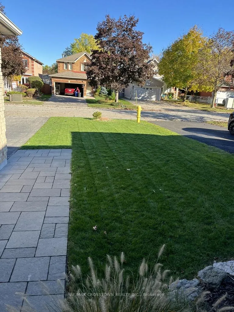 Photo 35 of 99 Bishop Drive, Barrie, Ardagh — HOMEH