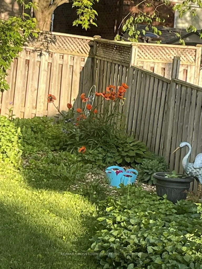 Photo 38 of 99 Bishop Drive, Barrie, Ardagh — HOMEH