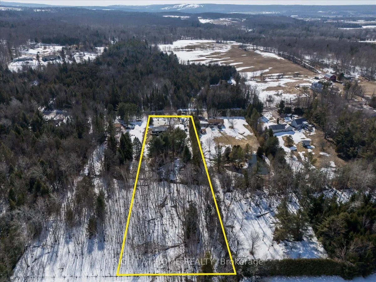 Photo 25 of 177 Medonte 2 Side Road, Oro-Medonte, Rural Oro-Medonte — HOMEH