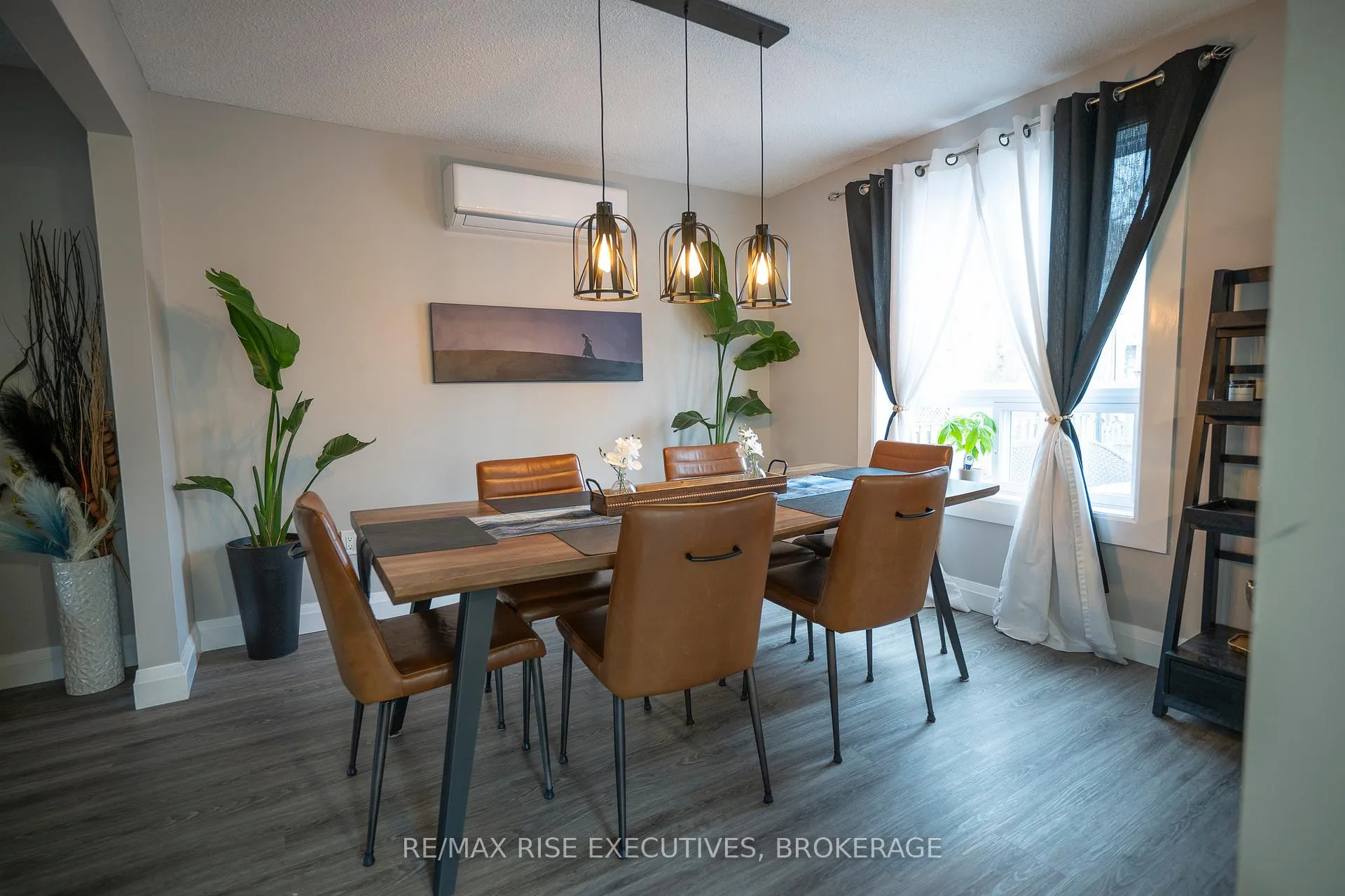 Photo 10 of 547 Ewing Street, Cobourg — HOMEH