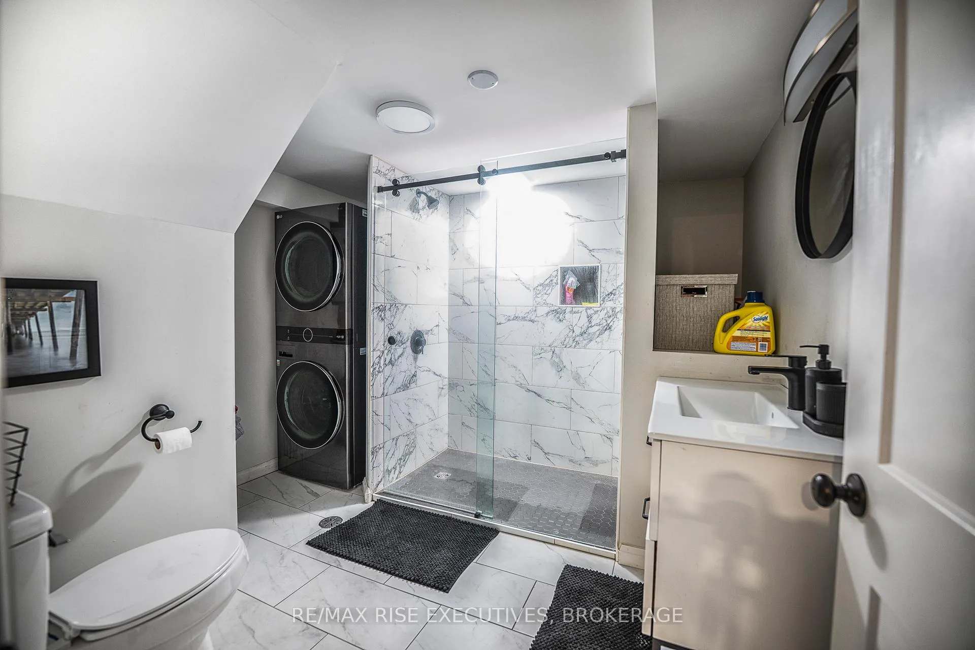 Photo 21 of 547 Ewing Street, Cobourg — HOMEH