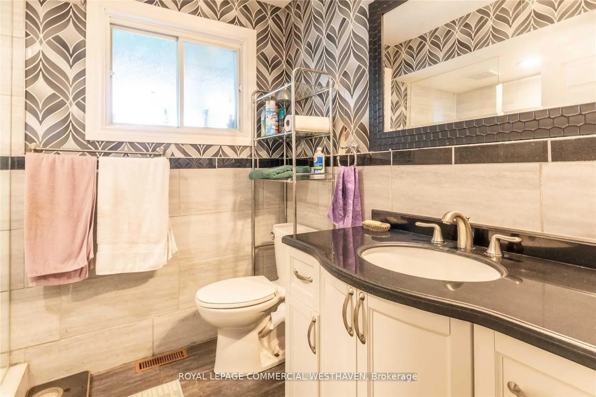 Photo 8 of 3015 Lloydtown Aurora Road, King, Rural King — HOMEH