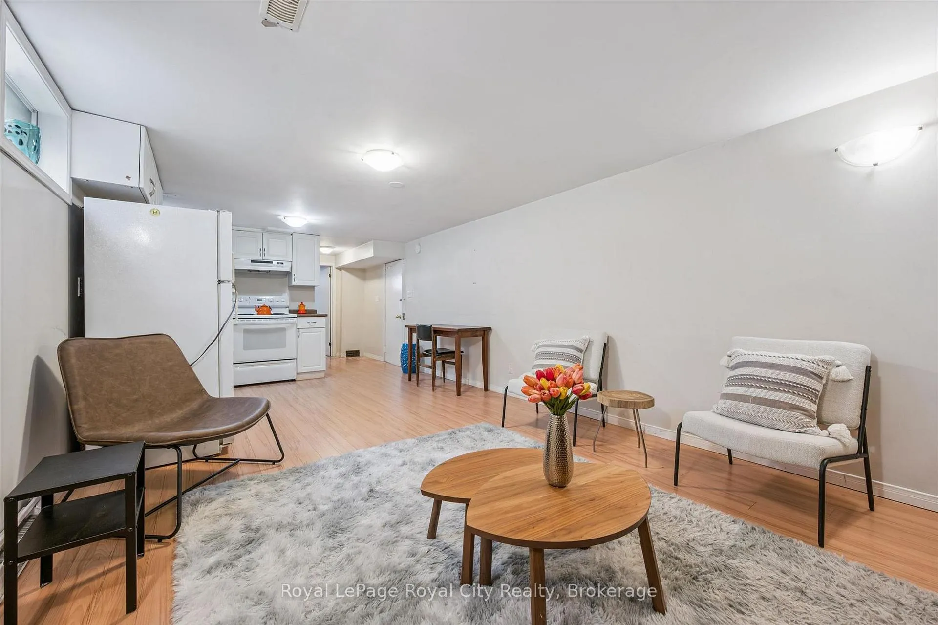 Photo 23 of 12 Delmar Boulevard, Guelph, St. George's — HOMEH