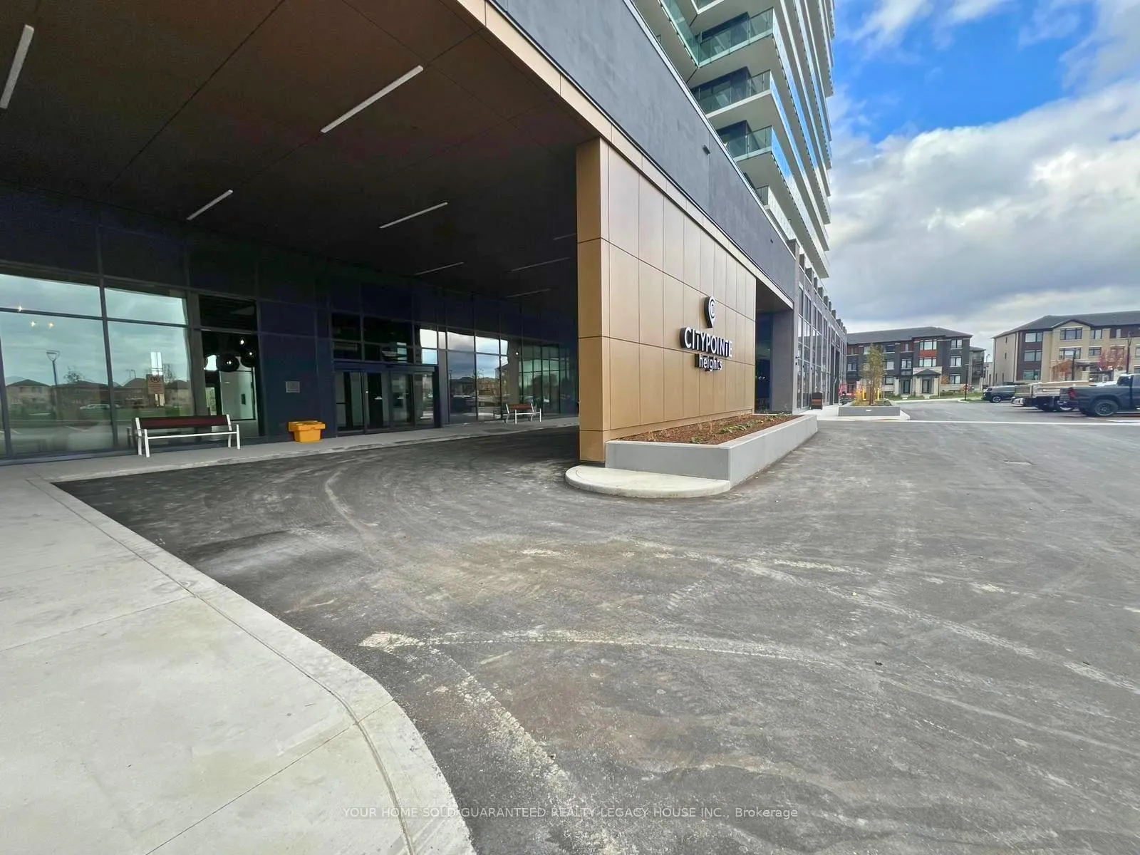 Photo 3 of Unit 1916, 15 Skyridge Drive, Brampton, Bram East — HOMEH