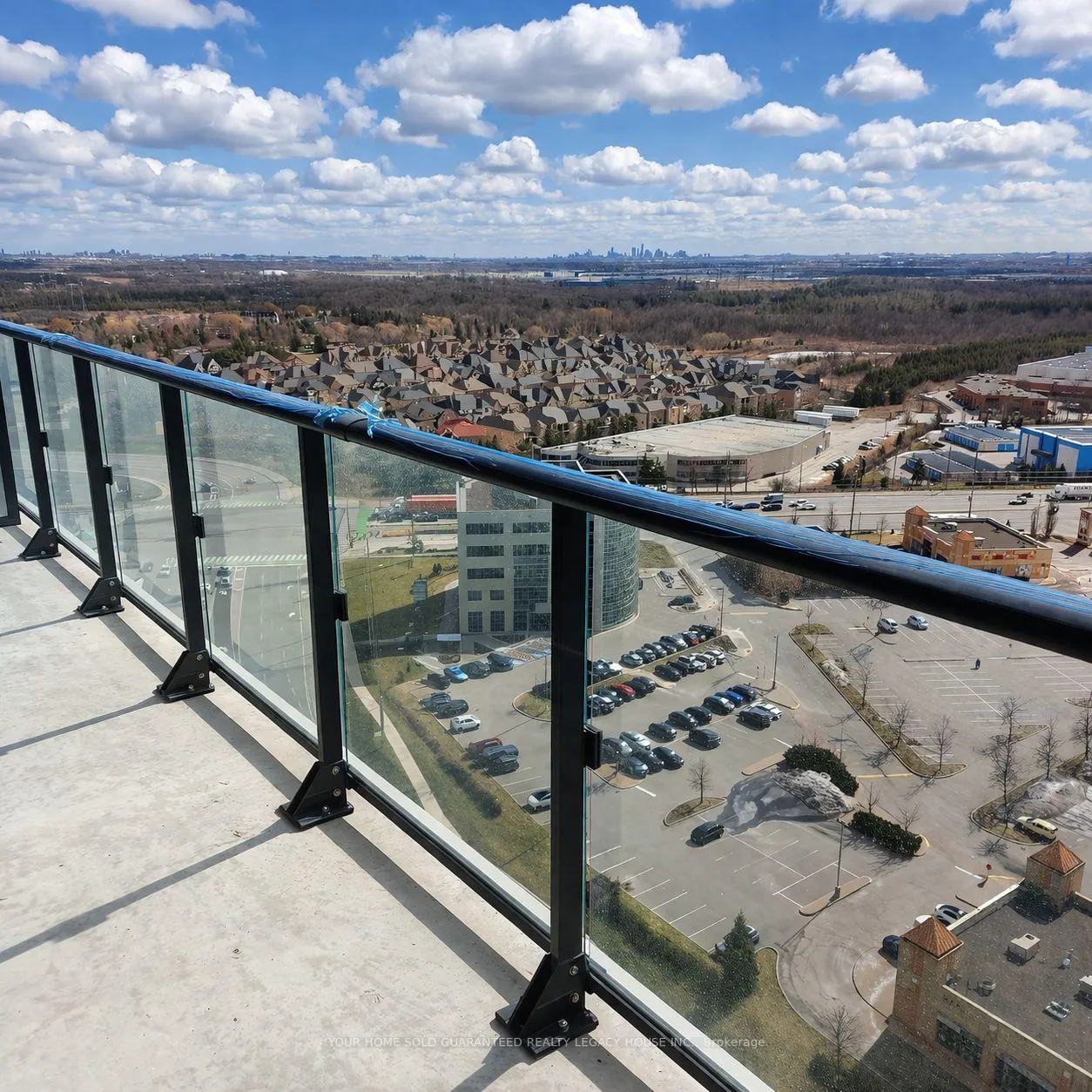 Photo 10 of Unit 1916, 15 Skyridge Drive, Brampton, Bram East — HOMEH