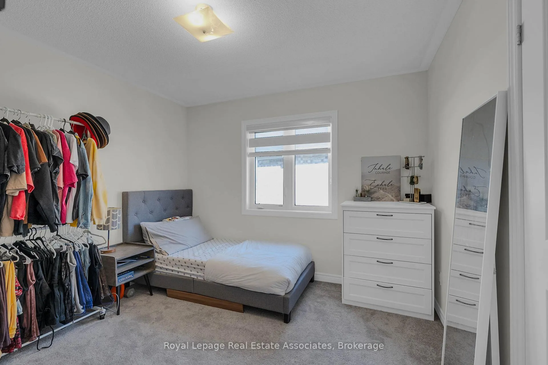 Photo 31 of 1386 Davis Loop, Innisfil, Lefroy — HOMEH