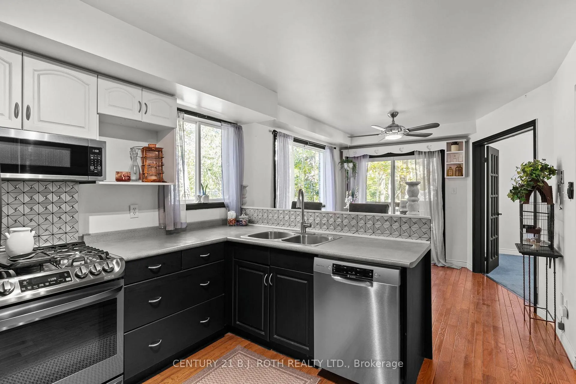Photo 8 of 53 Slalom Drive, Oro-Medonte, Moonstone — HOMEH