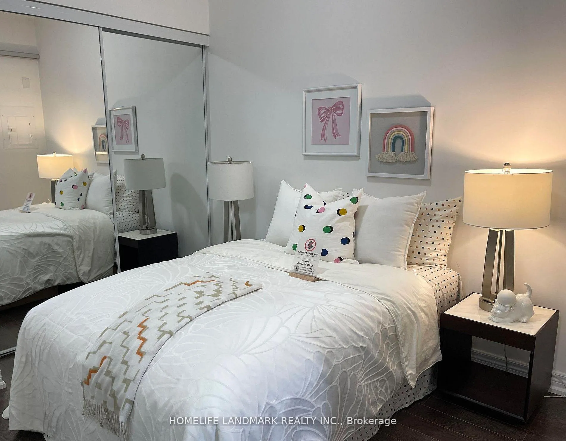 Photo 7 of Unit 304, 23 Glebe Road W, Toronto, Yonge-Eglinton — HOMEH