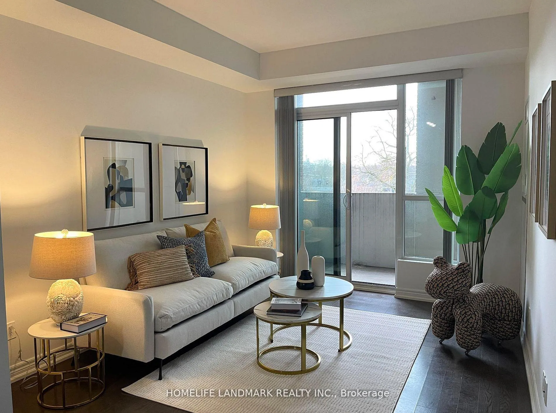 Photo 9 of Unit 304, 23 Glebe Road W, Toronto, Yonge-Eglinton — HOMEH