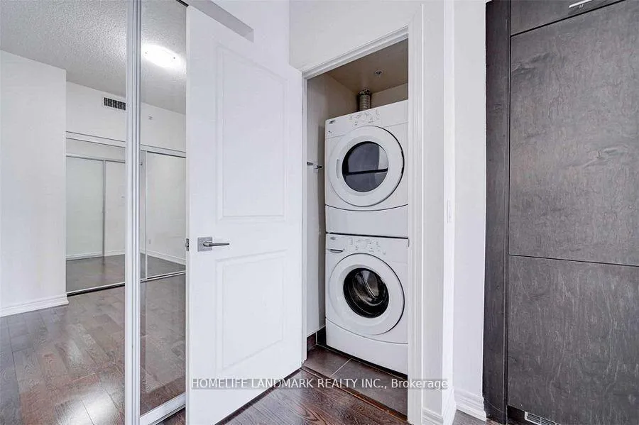Photo 13 of Unit 304, 23 Glebe Road W, Toronto, Yonge-Eglinton — HOMEH
