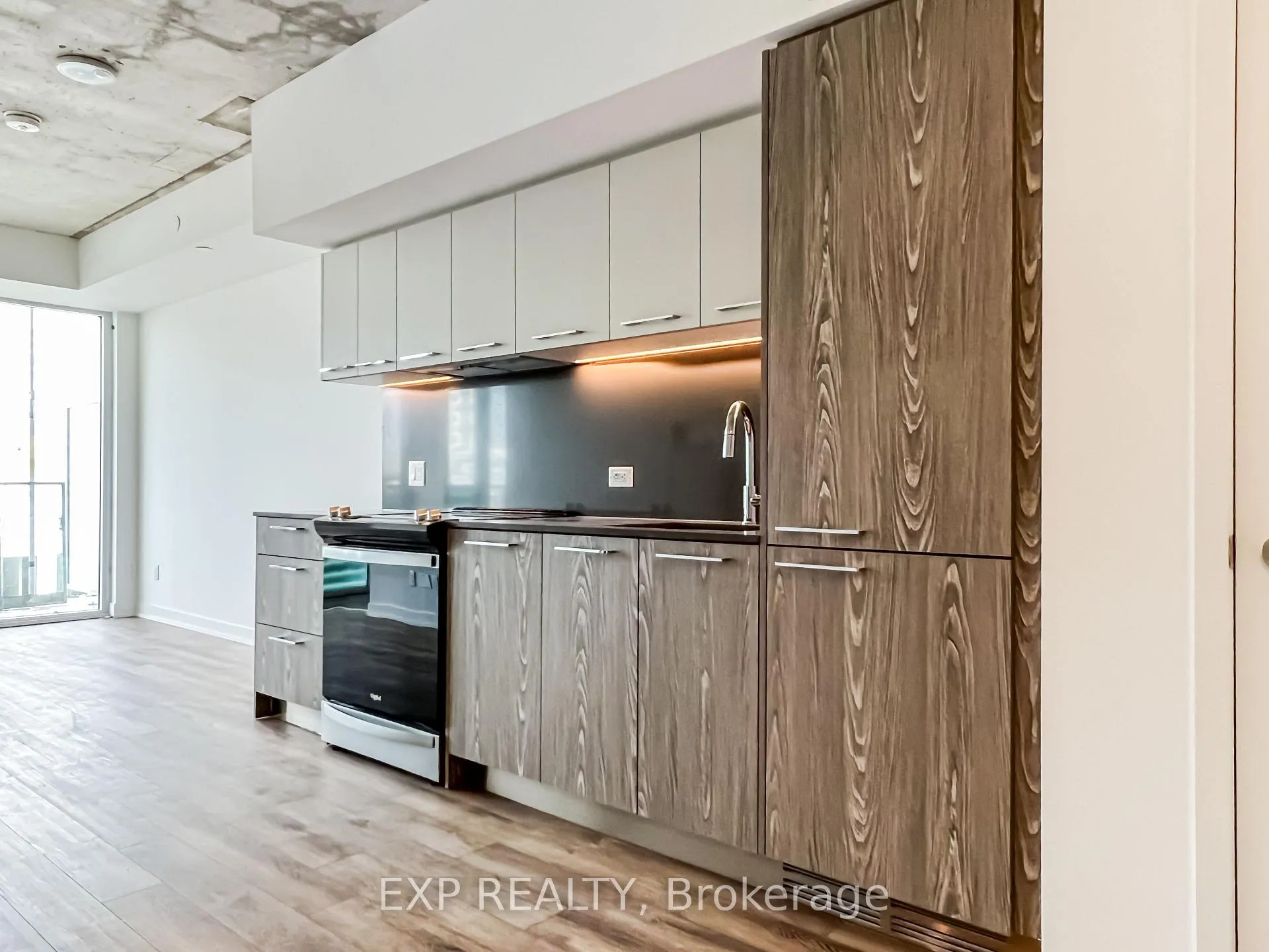 Photo 2 of Unit 706, 45 Baseball Place, Toronto, South Riverdale — HOMEH