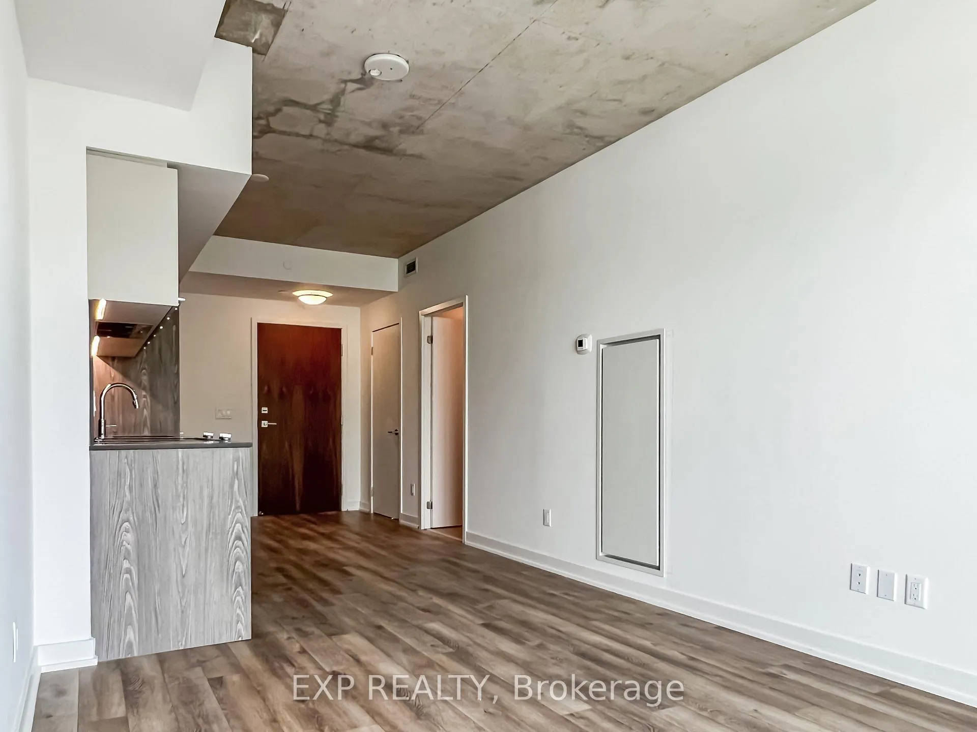 Photo 8 of Unit 706, 45 Baseball Place, Toronto, South Riverdale — HOMEH