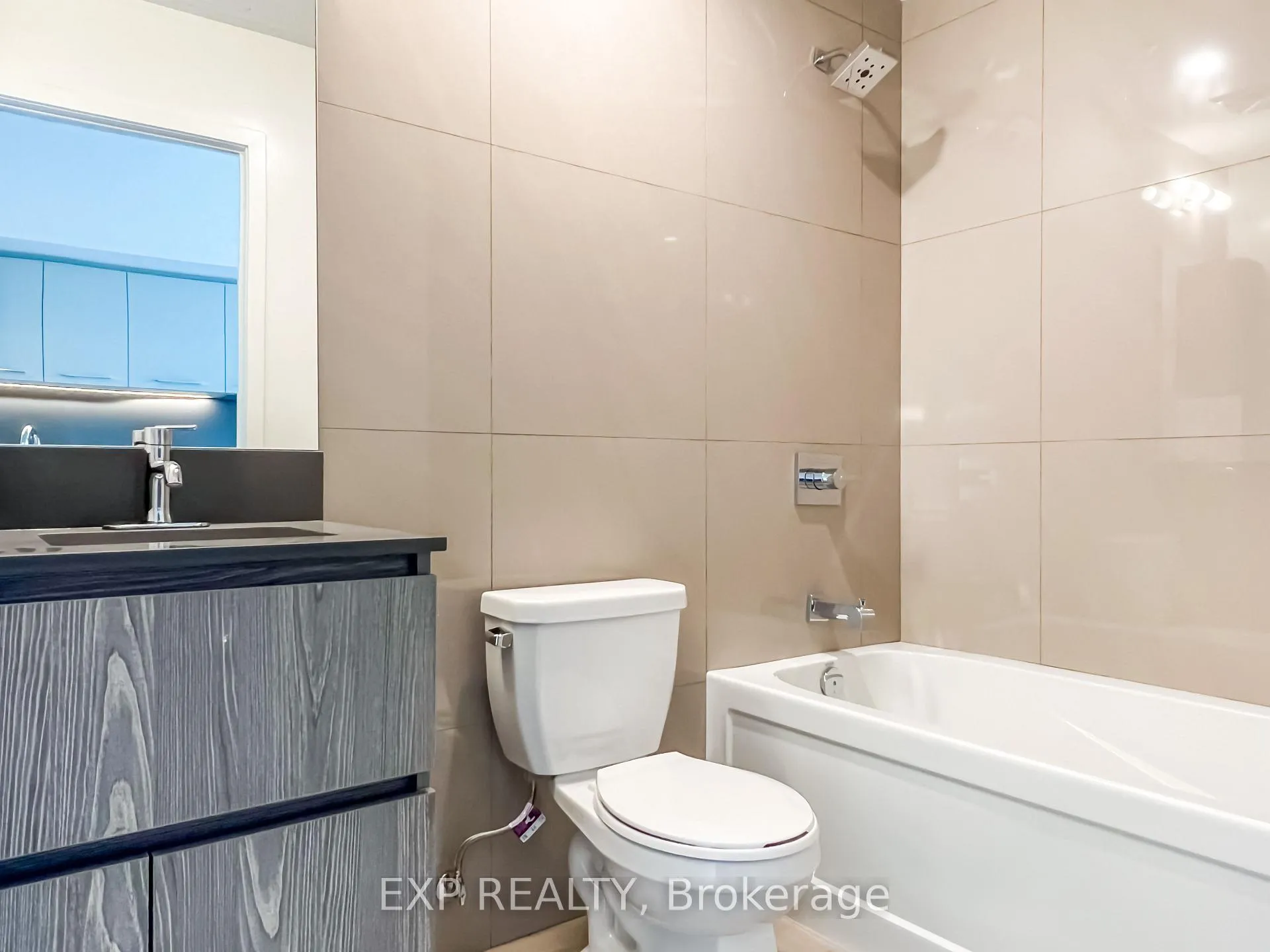 Photo 9 of Unit 706, 45 Baseball Place, Toronto, South Riverdale — HOMEH