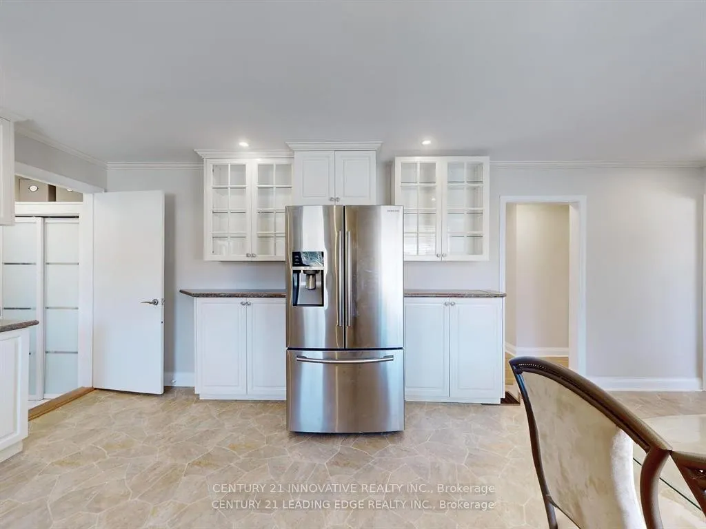 Photo 8 of Unit Main, 350 The Queensway, Georgina, Keswick South — HOMEH
