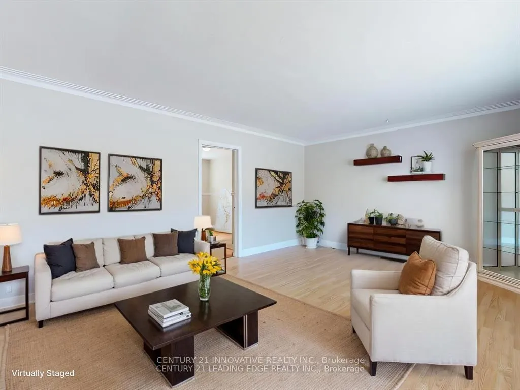 Photo 11 of Unit Main, 350 The Queensway, Georgina, Keswick South — HOMEH