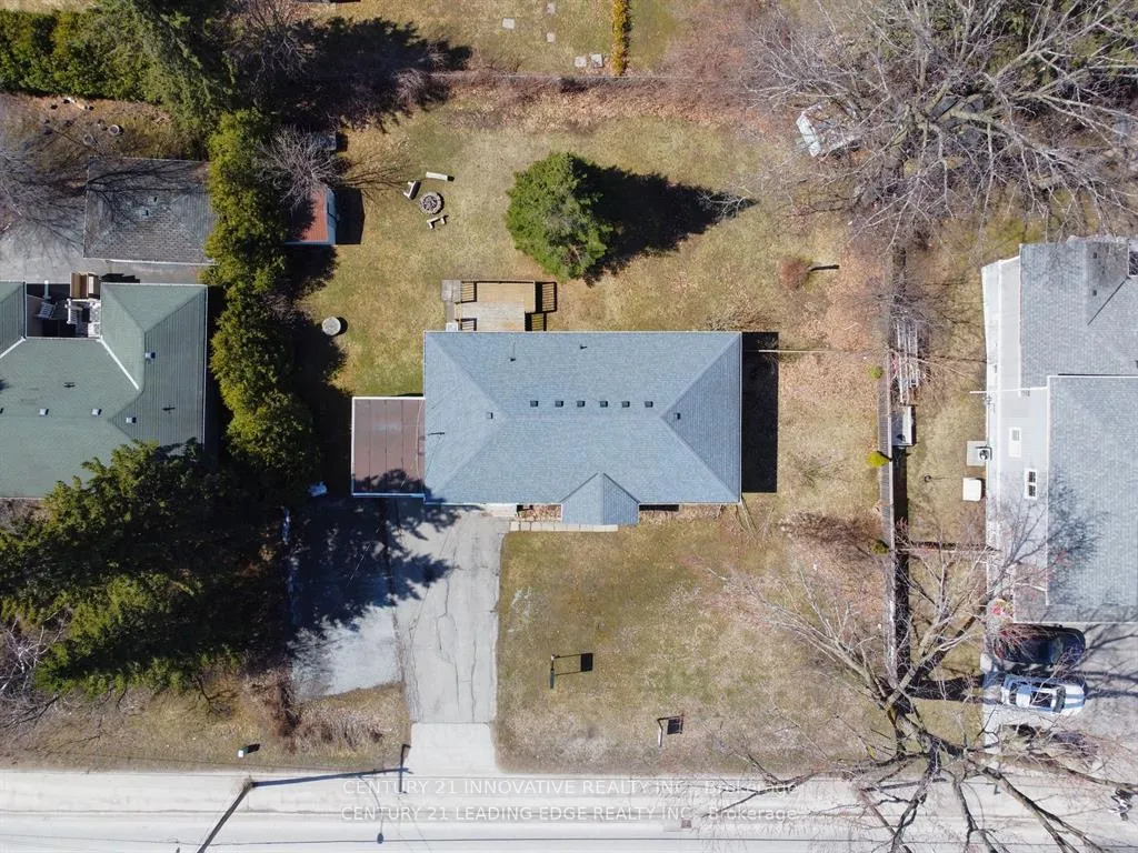 Photo 25 of Unit Main, 350 The Queensway, Georgina, Keswick South — HOMEH