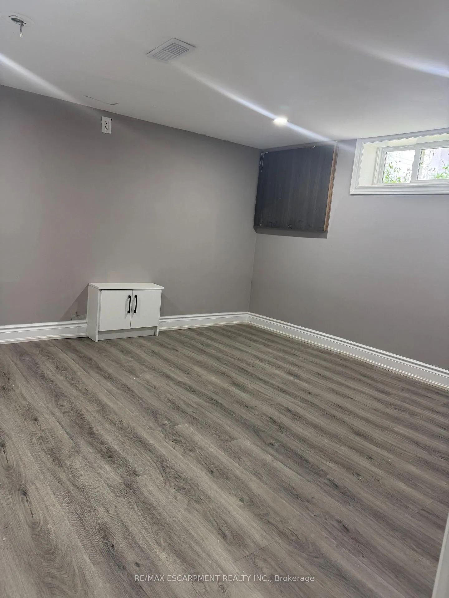 Photo 10 of Unit LOWER, 267 Millen Road, Hamilton, Stoney Creek — HOMEH
