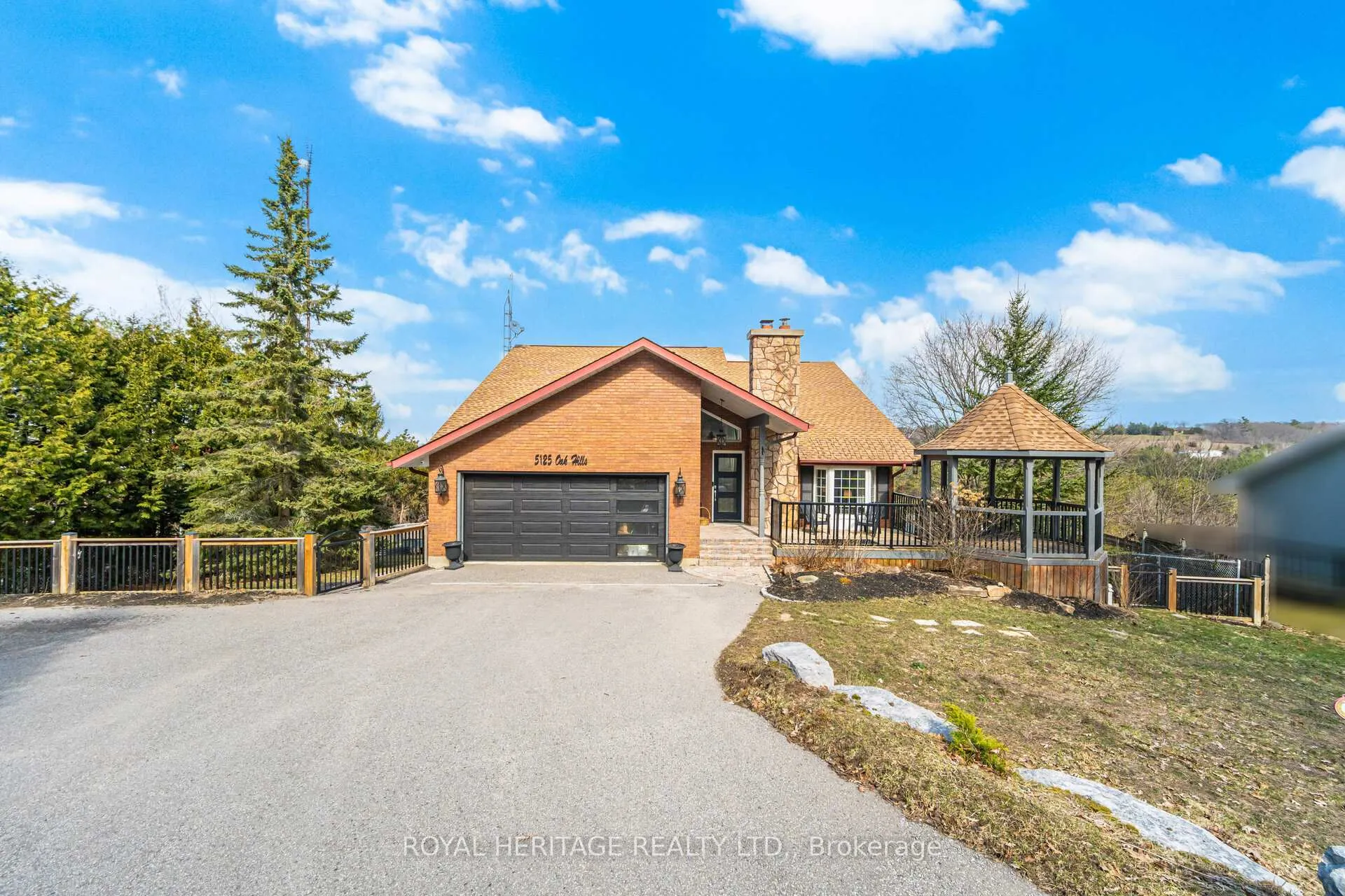Front of 5125 Oak Hills Road