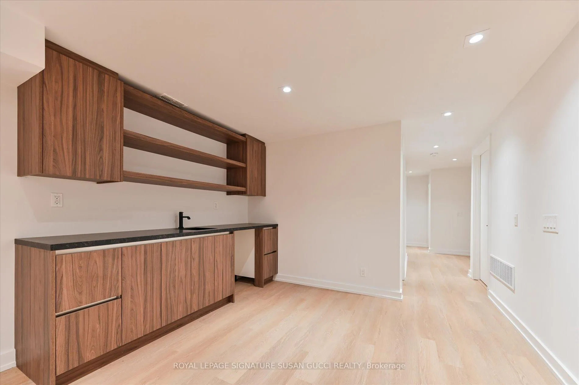 Photo 33 of 44 Doris Drive, Toronto, O'Connor-Parkview — HOMEH