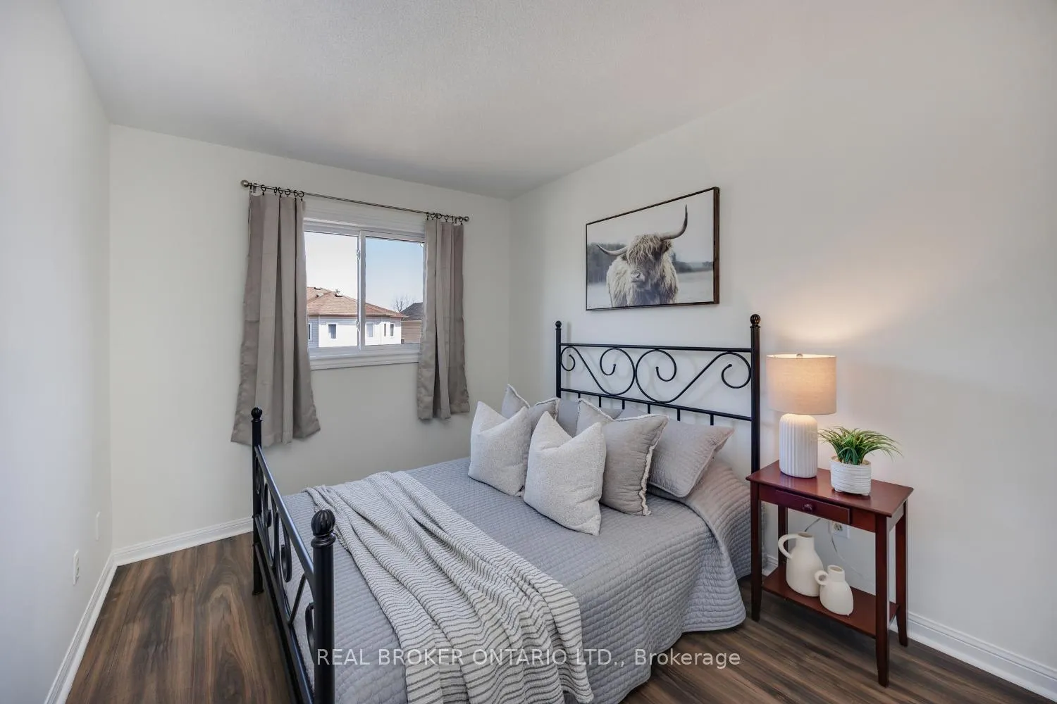 Photo 21 of 78 Shady Lane Crescent, Clarington, Bowmanville — HOMEH